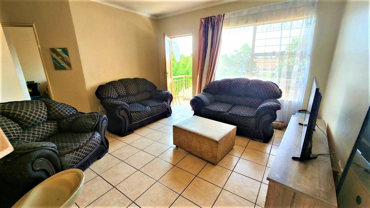 2 Bedroom Property for Sale in Fleurdal Free State